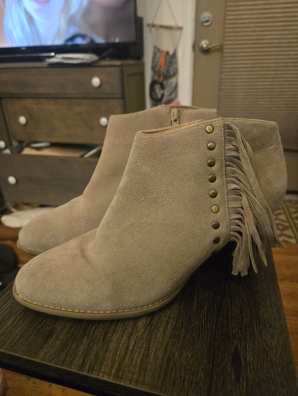 Vionic Women's Faros Fringed Bootie - Greige Size 10